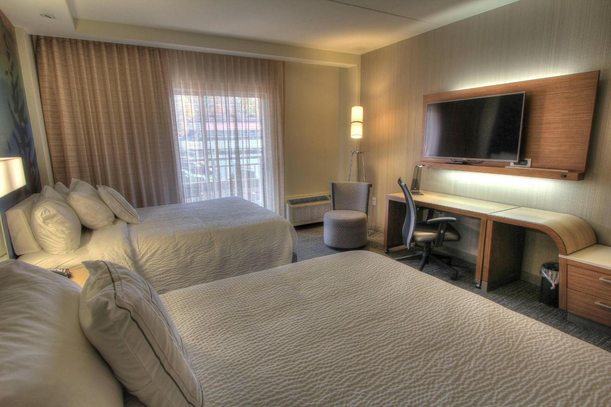 Courtyard By Marriott Gatlinburg Downtown Hotel Exterior foto