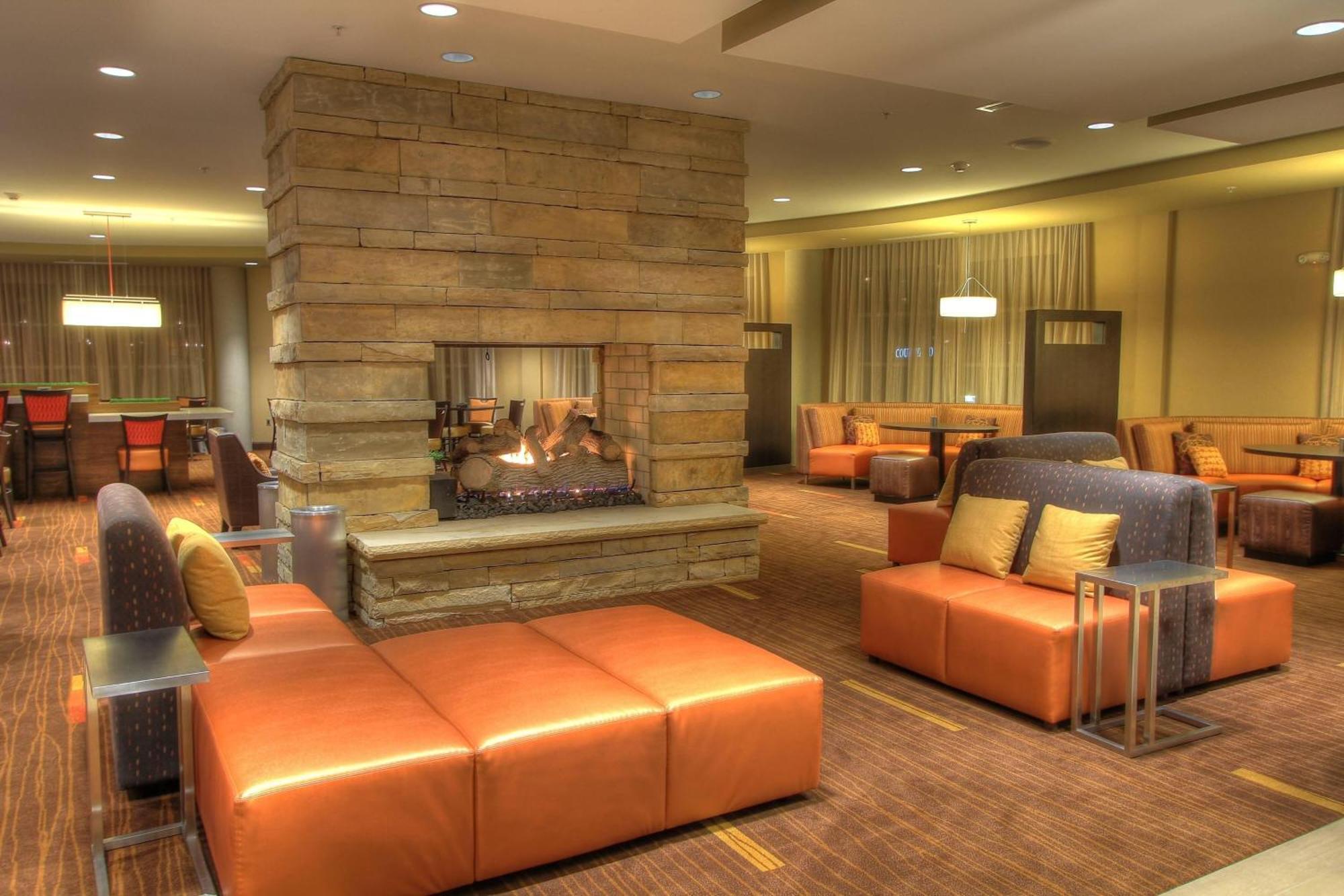 Courtyard By Marriott Gatlinburg Downtown Hotel Exterior foto
