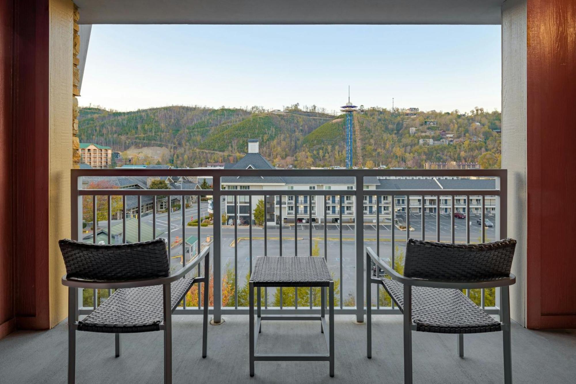 Courtyard By Marriott Gatlinburg Downtown Hotel Exterior foto