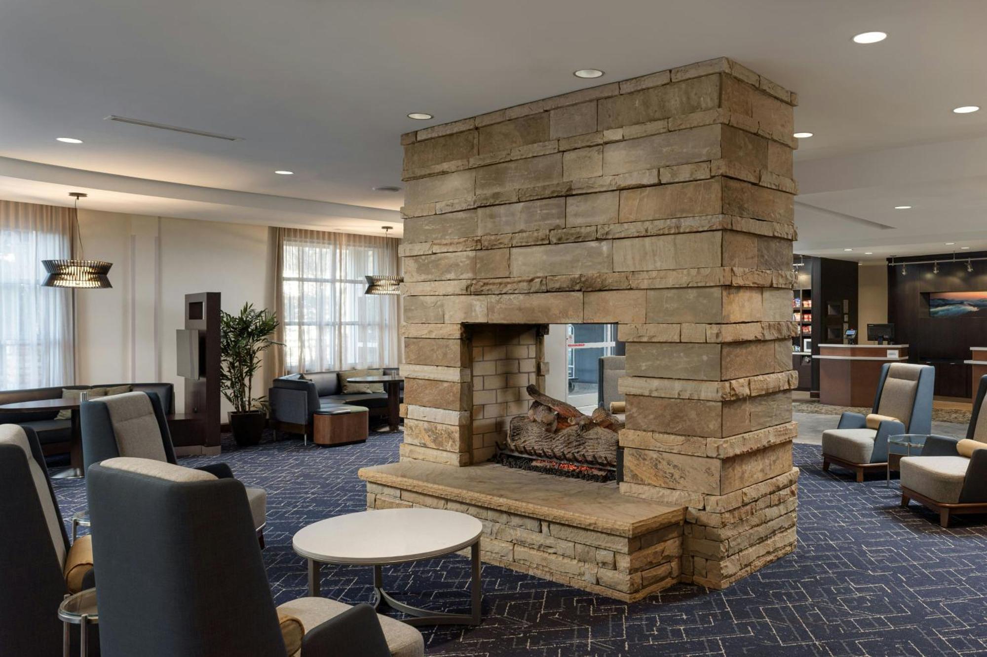 Courtyard By Marriott Gatlinburg Downtown Hotel Exterior foto